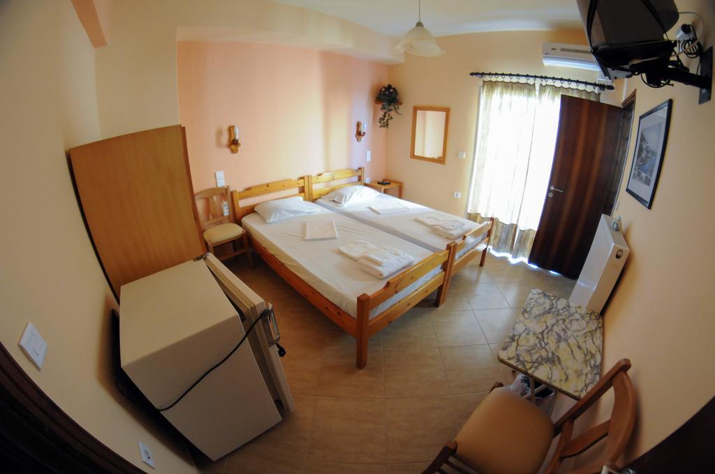 Nefeli Rooms Пефки Номер фото