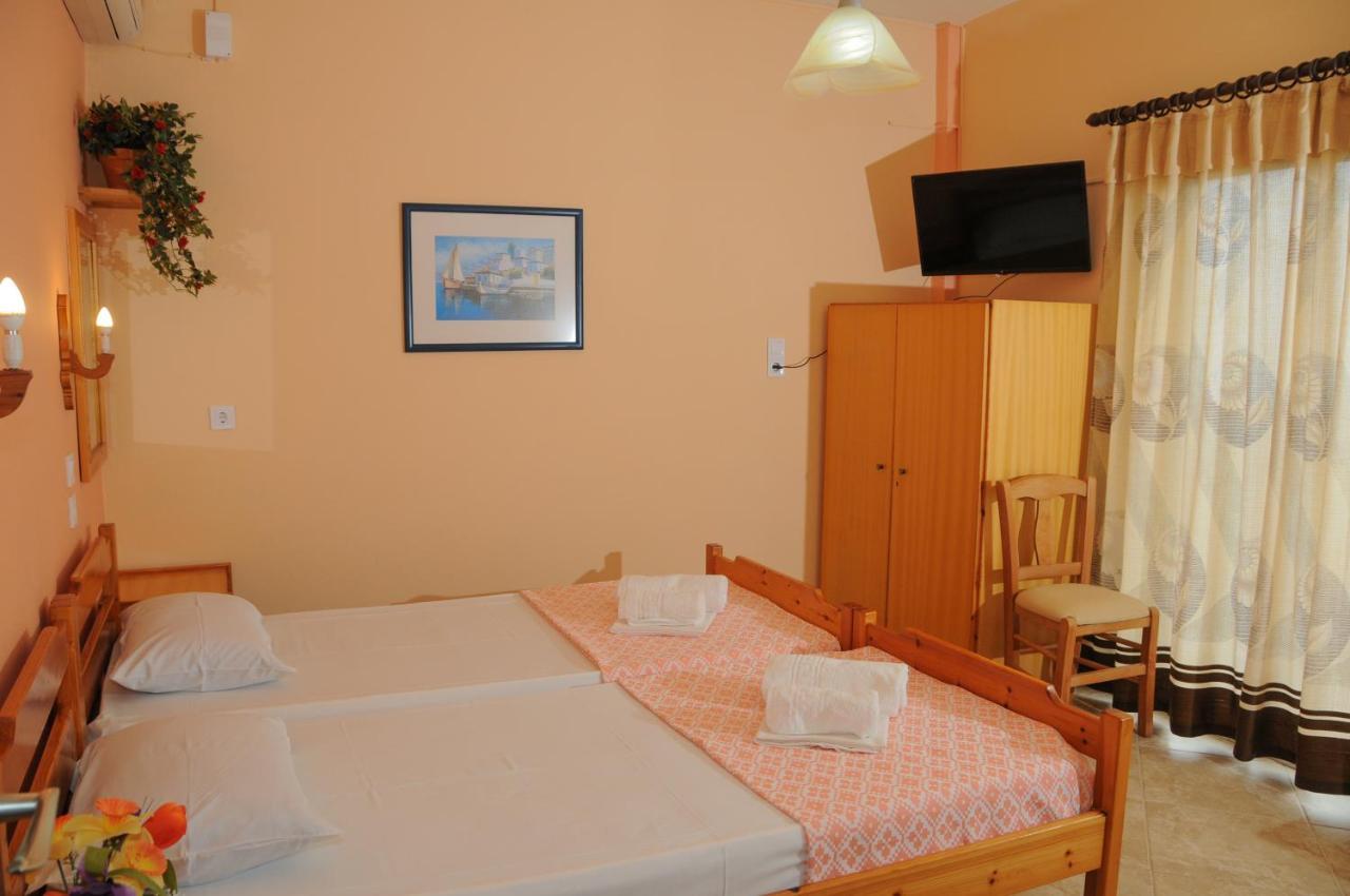 Nefeli Rooms Пефки Номер фото